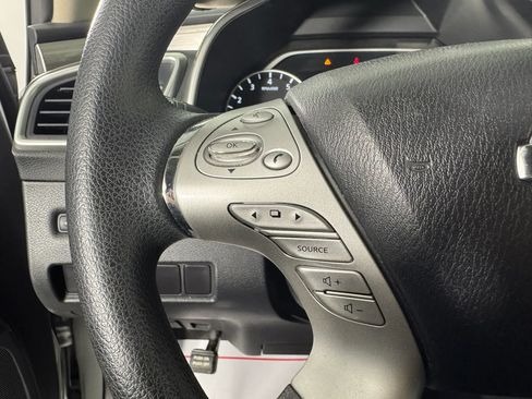 Used 2017 Nissan Murano S w/ Navigation Package AWD/4WD image 15