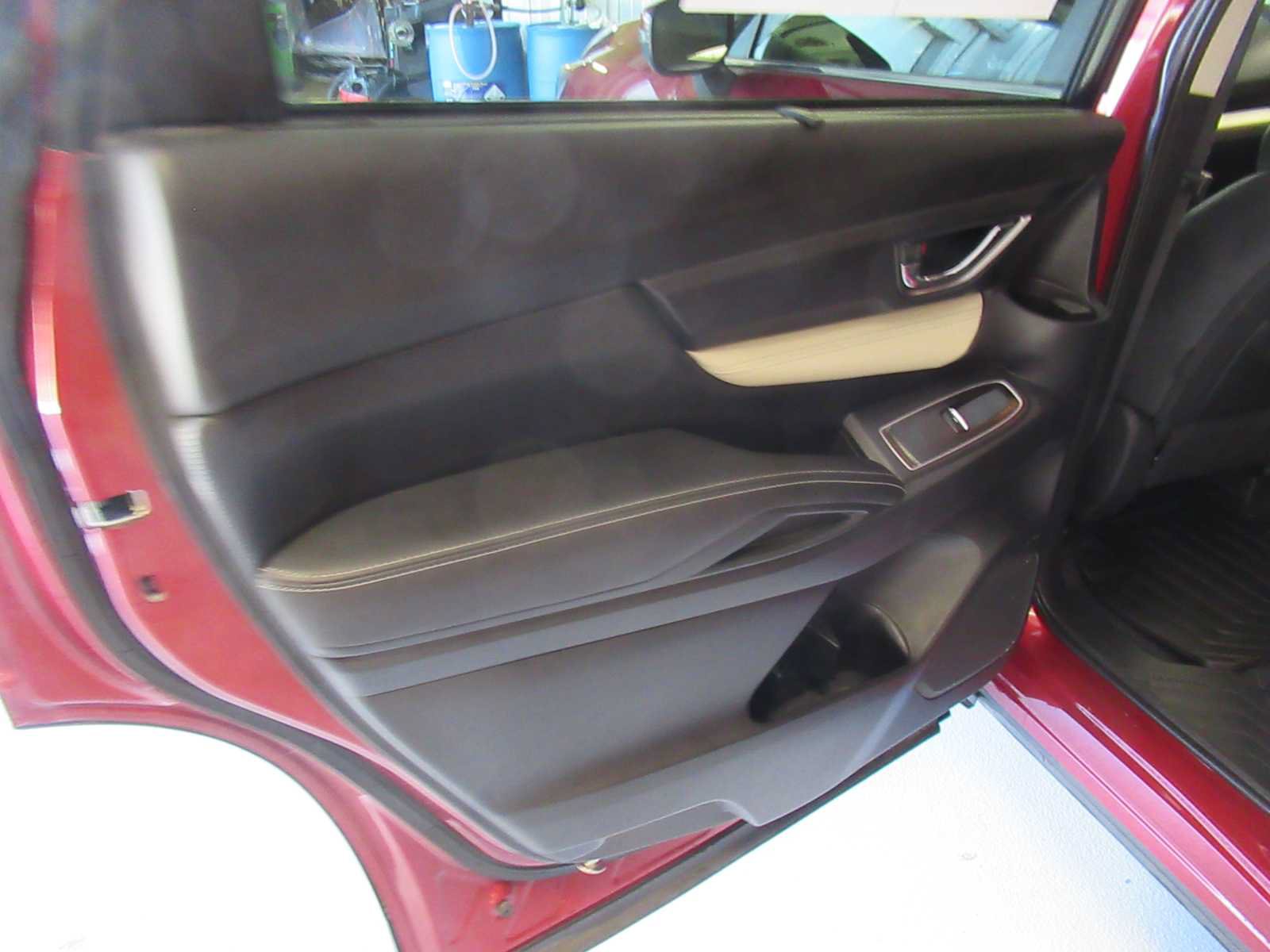 Used 2021 Subaru Ascent Limited AWD/4WD image 16