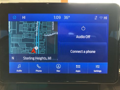 Used 2023 Ford Explorer XLT w/ Equipment Group 202A image 20