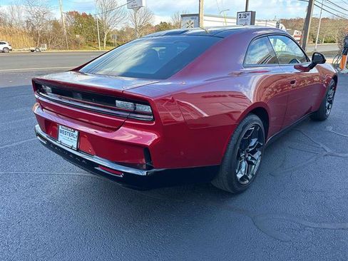Used 2025 Dodge Charger R/T w/ Quick Order Package 25M R/T image 3