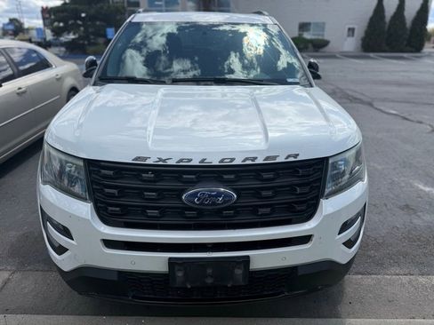 Used 2016 Ford Explorer Sport w/ Equipment Group 401A image 2