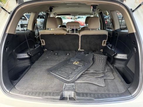 Used 2017 Honda Pilot EX image 13