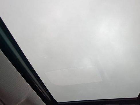 Used 2019 Cadillac Escalade Luxury image 17