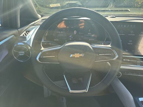 New 2026 Chevrolet Equinox EV LT image 14