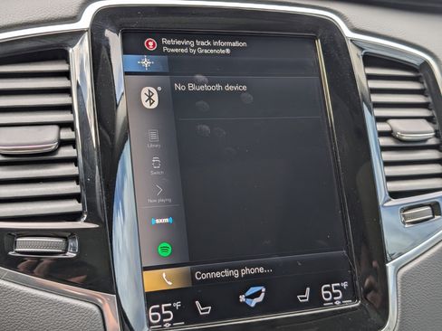 Used 2022 Volvo XC90 T8 Inscription w/ Advanced Package image 32