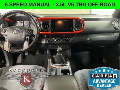 Used 2019 Toyota Tacoma TRD Off-Road AWD/4WD image 13