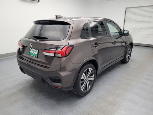 Used 2020 Mitsubishi Outlander Sport ES FWD image 9