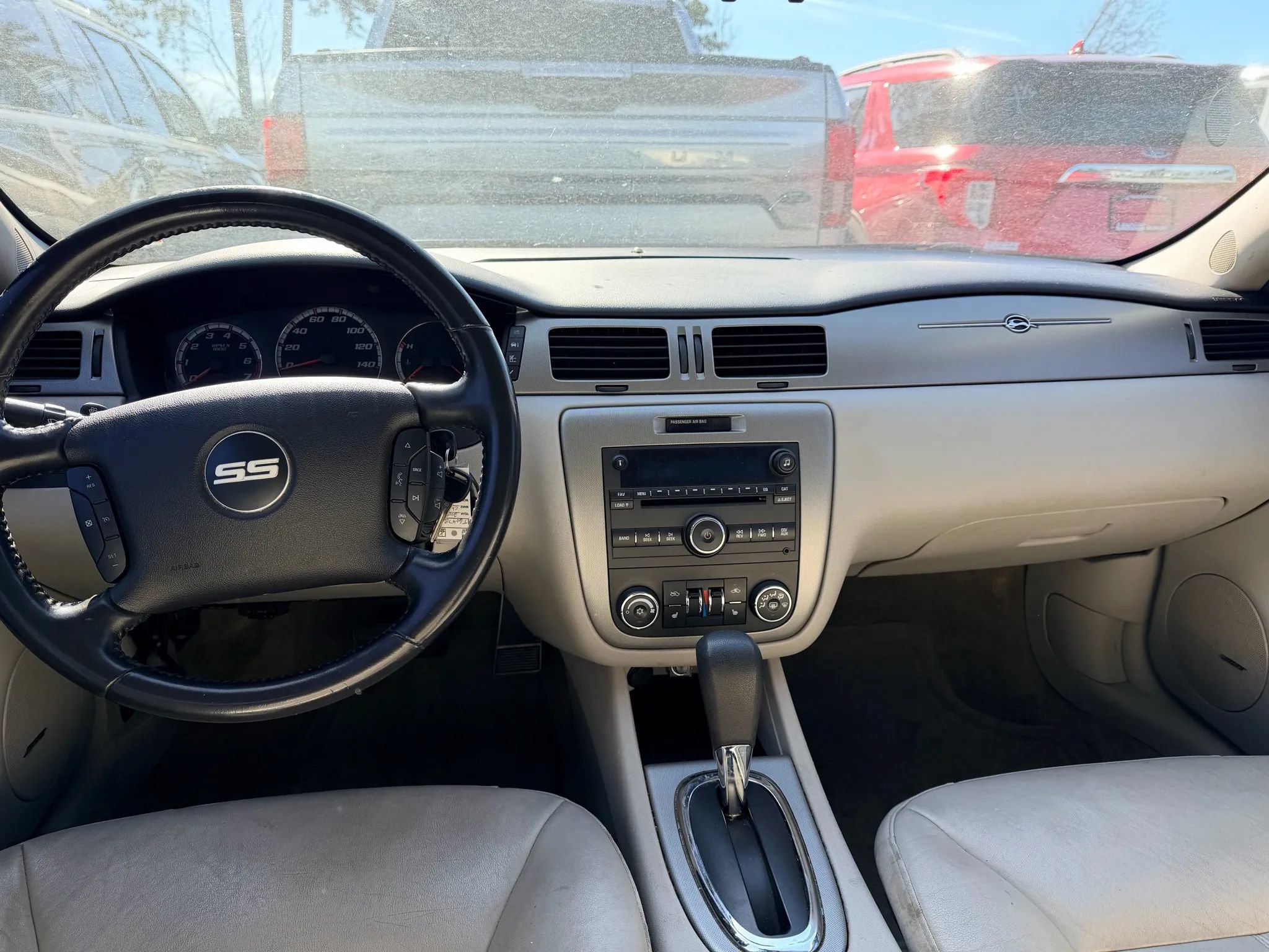 Used 2009 Chevrolet Impala SS w/ Convenience Package FWD image 10