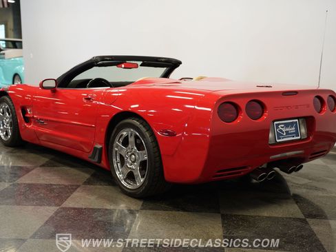 Used 1999 Chevrolet Corvette Convertible w/ Memory Pkg RWD image 10