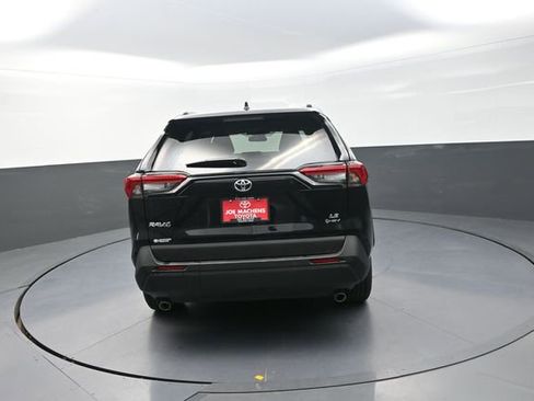 Used 2025 Toyota RAV4 LE image 56