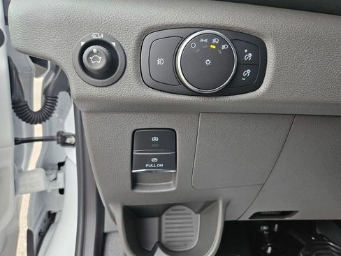 New 2026 Ford Transit 250 148 Medium Roof image 15