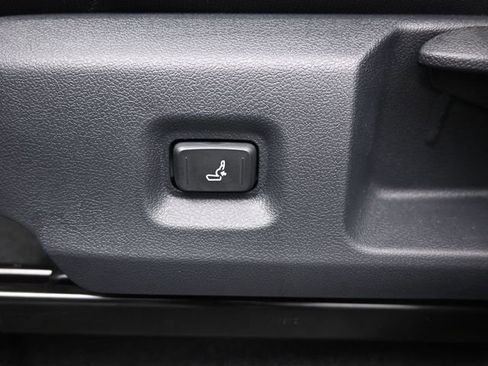 New 2026 Toyota Tacoma SR5 image 33