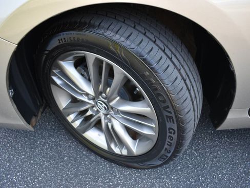 Used 2015 Toyota Camry SE FWD image 42