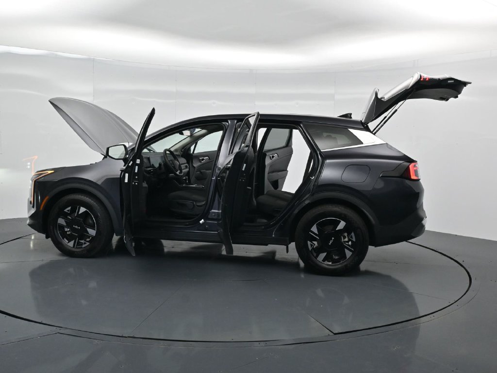 Used 2026 Kia Sportage LX FWD image 41