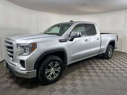 Used 2019 GMC Sierra 1500 SLE w/ SLE Value Package image 7