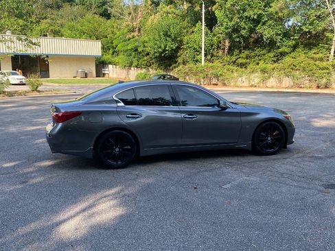 Used 2015 INFINITI Q50 w/ Moonroof Package RWD image 4