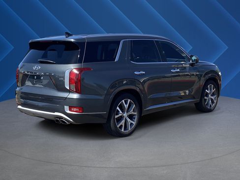 Certified 2022 Hyundai Palisade Limited AWD/4WD image 3