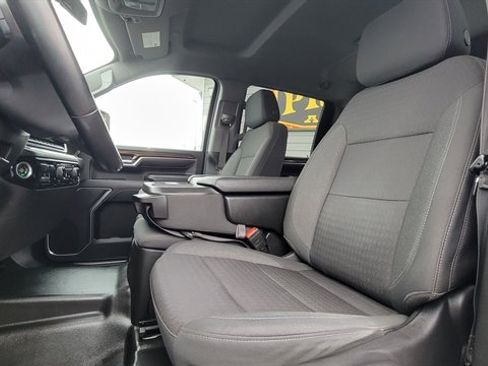 Used 2024 Chevrolet Silverado 3500 LT image 24