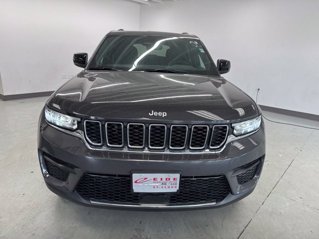 New 2026 Jeep Grand Cherokee Laredo X AWD/4WD image 2