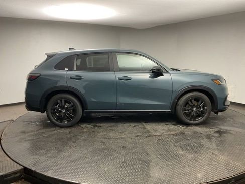 New 2026 Honda HR-V Sport image 8