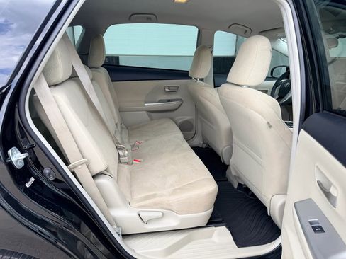 Used 2012 Toyota Prius V Two FWD image 15