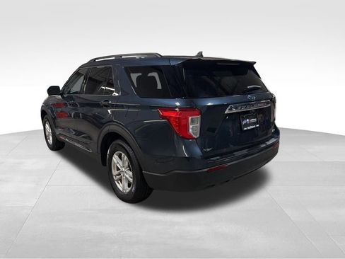 Used 2022 Ford Explorer XLT image 23