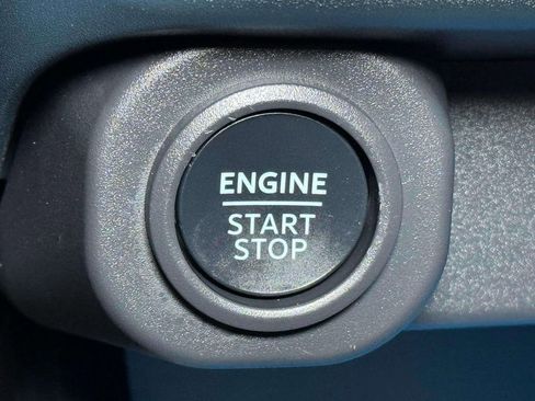 Used 2025 Ford Maverick XLT w/ XLT Luxury Package image 11