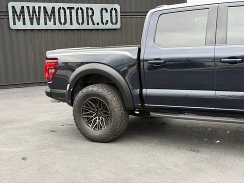 Used 2025 Ford F150 Raptor AWD/4WD image 4