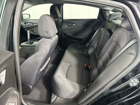 Used 2022 Chevrolet Malibu LT image 31
