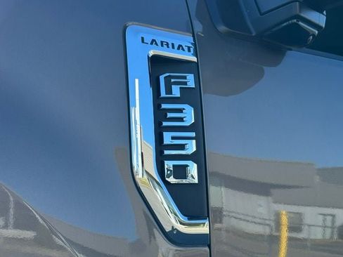 Used 2021 Ford F350 Lariat w/ Lariat Ultimate Package image 18