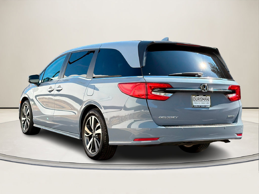 Used 2024 Honda Odyssey Touring image 4