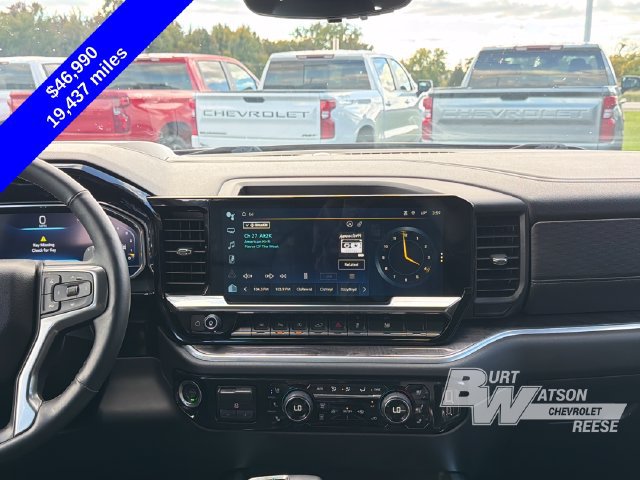 Used 2024 Chevrolet Silverado 1500 LTZ w/ Technology Package AWD/4WD image 22