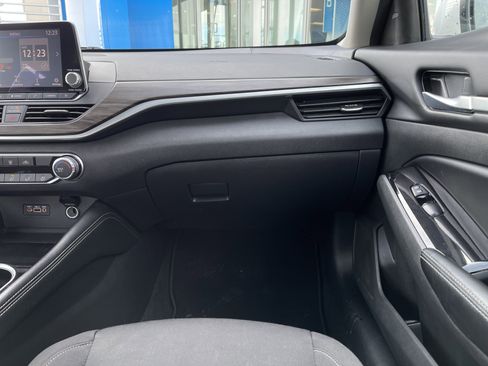 Used 2023 Nissan Altima 2.5 SV image 29