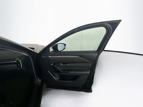 Used 2026 MAZDA CX-50 AWD 2.5 S w/ Preferred Pkg image 32