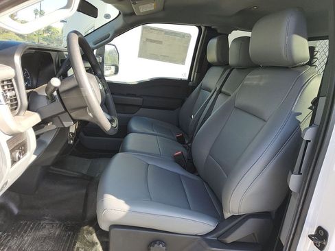 New 2025 Ford F450 XL w/ XL Chrome Package image 7