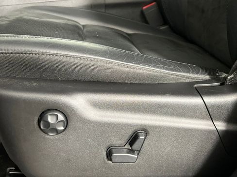 Used 2020 Dodge Durango R/T w/ Blacktop Package image 22