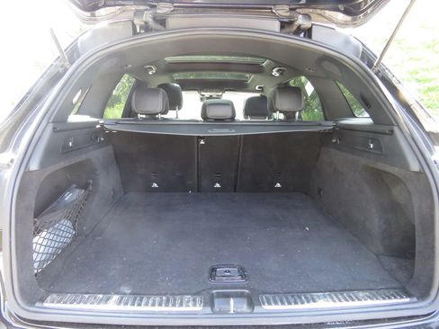 Used 2021 Mercedes-Benz GLC 300 4MATIC image 17