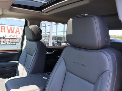 New 2026 GMC Sierra 1500 Denali AWD/4WD image 30
