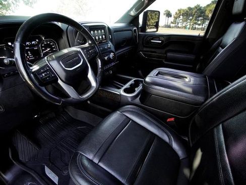 Used 2020 GMC Sierra 2500 Denali w/ Denali Ultimate Package image 23