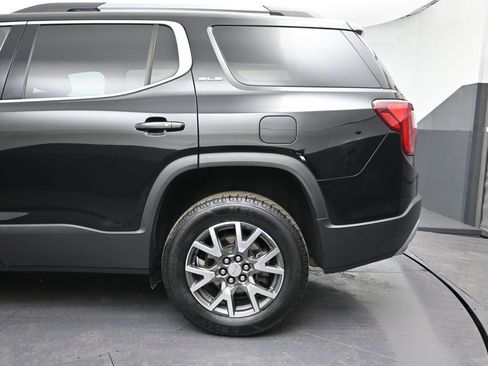 Certified 2022 GMC Acadia SLE w/ Driver Convenience Package image 9