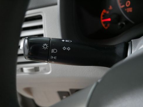 Used 2010 Toyota Corolla LE image 30