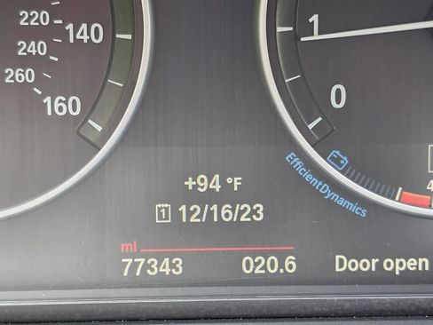 Used 2016 BMW 528i xDrive Sedan AWD/4WD image 18