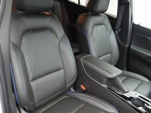 Used 2024 Buick Envista Sport Touring w/ Convenience I Package image 22