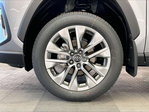 New 2025 Toyota RAV4 XLE Premium image 14