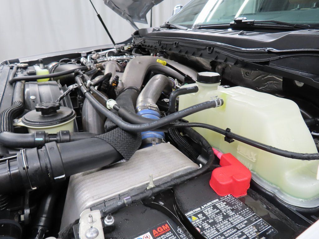 Used 2025 Ford F350 Lariat AWD/4WD image 26