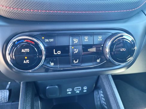 Used 2023 Chevrolet TrailBlazer RS w/ Convenience Package AWD/4WD image 25