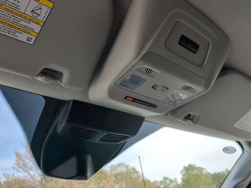 New 2025 Ford Transit 150 Low Roof image 18