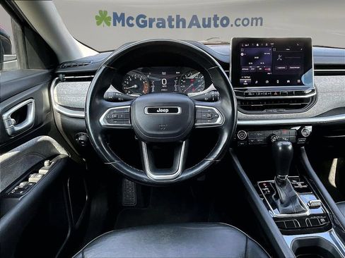 Used 2022 Jeep Compass Latitude AWD/4WD image 11
