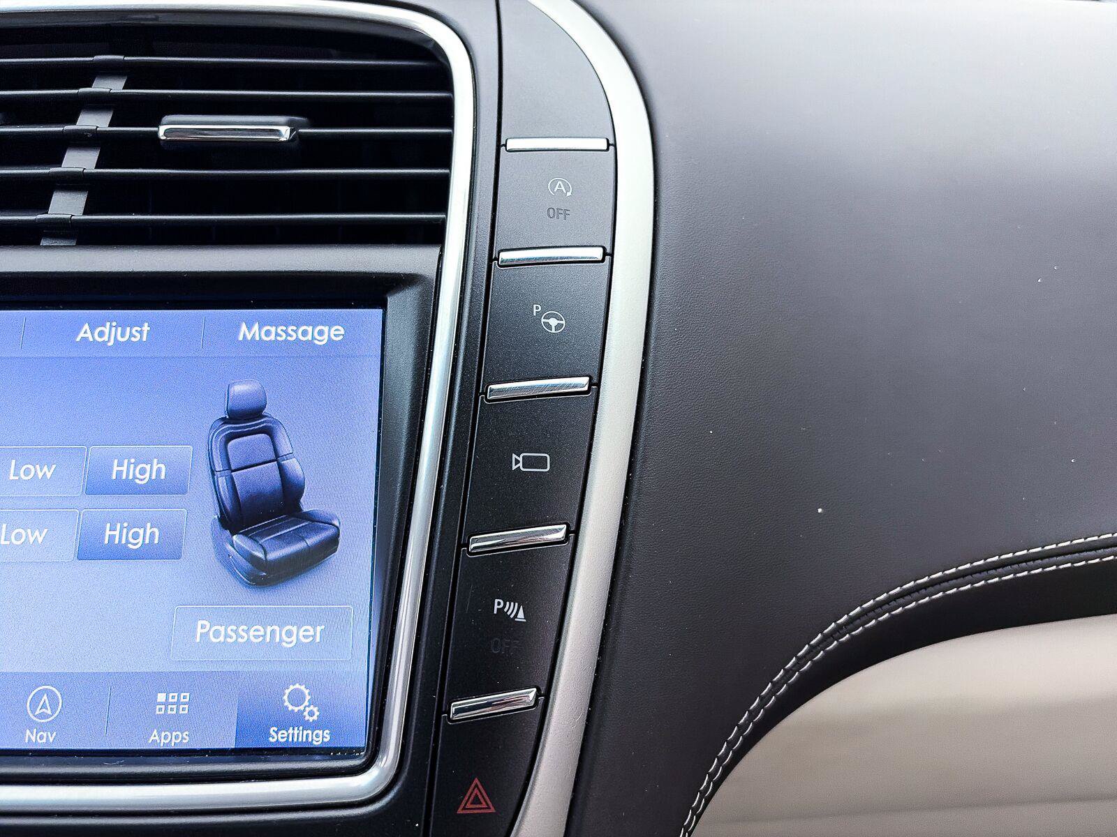 Used 2019 Lincoln Nautilus Black Label AWD/4WD image 25