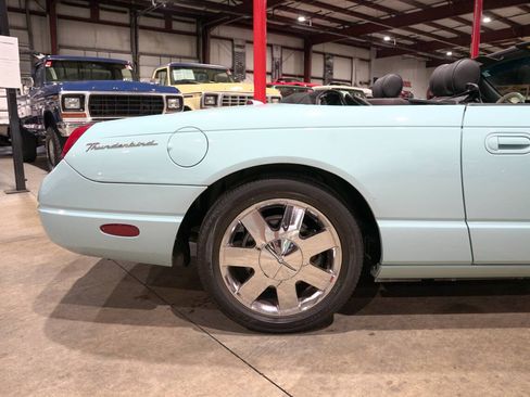 Used 2003 Ford Thunderbird RWD image 9